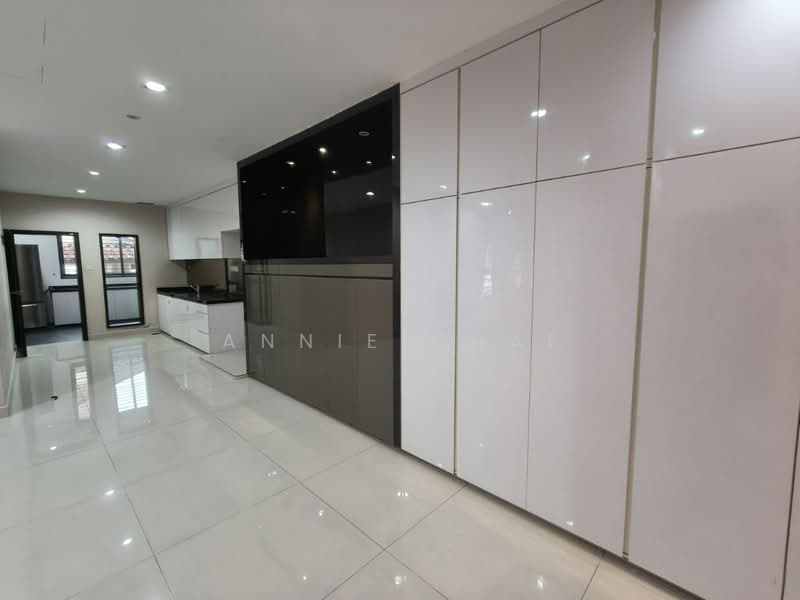 Bungalow for Rent in Taman Sri Tebrau (Johor Bahru) - Annie Chai - Kitchen - PropertyGuru.com.my