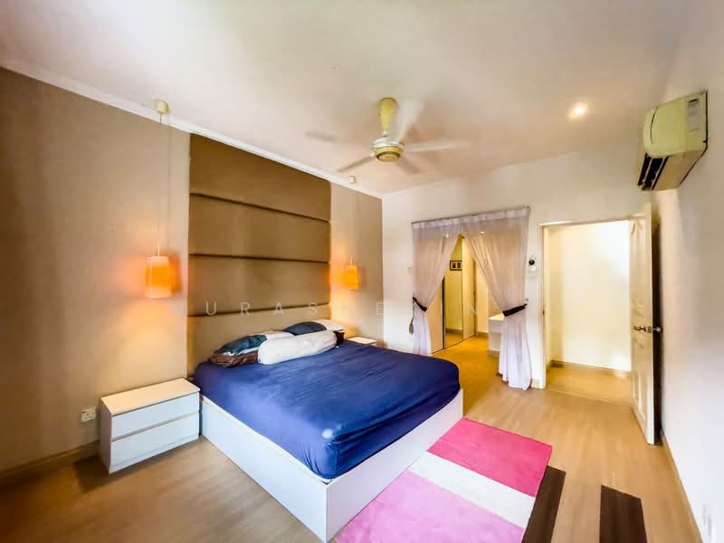 Townhouse for Sale in Country Heights (Kajang) - Nurashekin . - Bedroom - PropertyGuru.com.my
