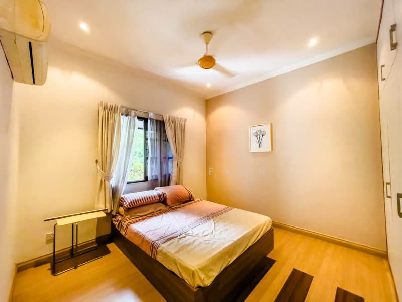 Townhouse for Sale in Country Heights (Kajang) - Nurashekin . - Bedroom - PropertyGuru.com.my