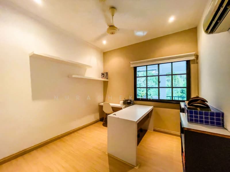 Townhouse for Sale in Country Heights (Kajang) - Nurashekin . - Study - PropertyGuru.com.my