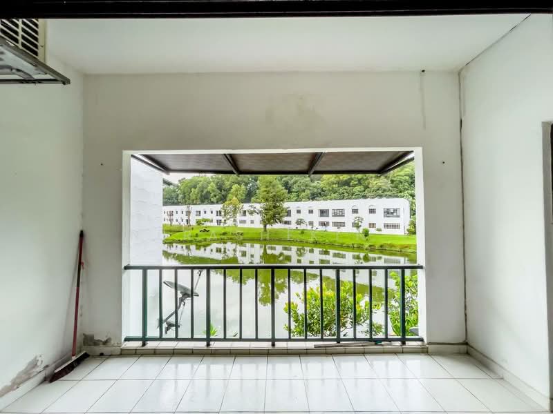 Townhouse for Sale in Country Heights (Kajang) - Nurashekin . - Balcony - PropertyGuru.com.my