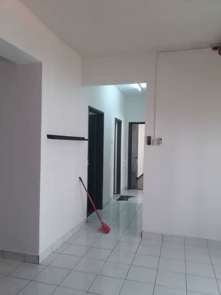 Condominium for Sale at Kelana Puteri - TS Low - Corridor - PropertyGuru.com.my