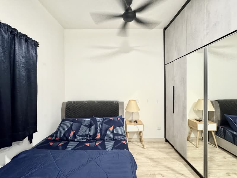 Condominium for Rent at Lakefront Homes - Hakim Ali - Bedroom - PropertyGuru.com.my