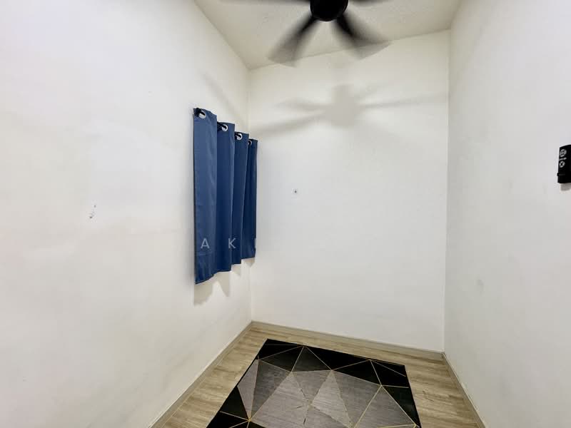 Condominium for Rent at Lakefront Homes - Hakim Ali - PropertyGuru.com.my