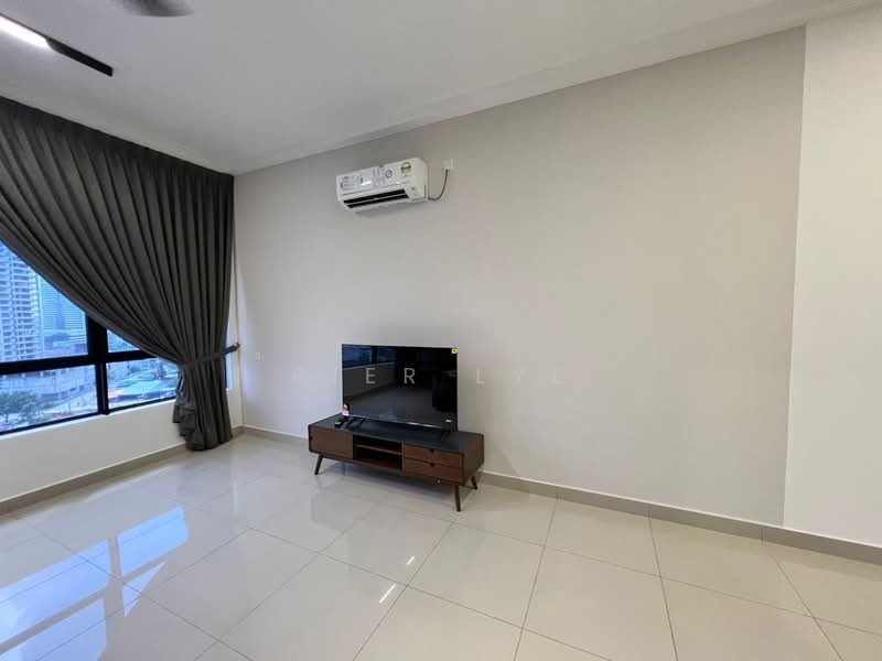 Servis Apartment untuk Disewa di Twin Tower Residence - Pier Lye - Living Room - PropertyGuru.com.my