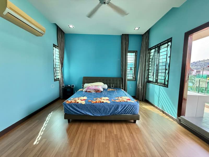 Semi-Detached House for Sale in Taming Mutiara (Bandar Sungai Long) - Gudrotullah Ikhwan - Bedroom - PropertyGuru.com.my