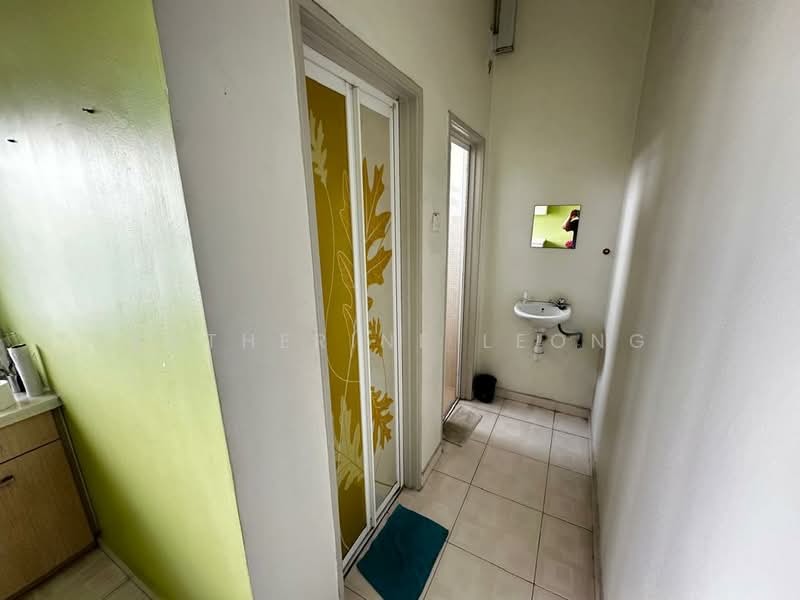 Shop for Sale in Rawang (Selangor) - Katherine Leong - Interior - PropertyGuru.com.my