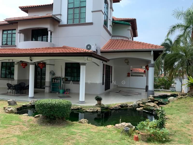 Rumah Berkembar untuk Dijual di Taman Pelangi Indah (Ulu Tiram) - Larry Ng - Exterior - PropertyGuru.com.my