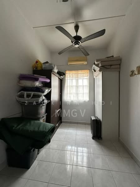 2-storey Terraced House for Rent in Bandar Puteri Klang (Klang) - Zackinn Hoi - Bedroom - PropertyGuru.com.my