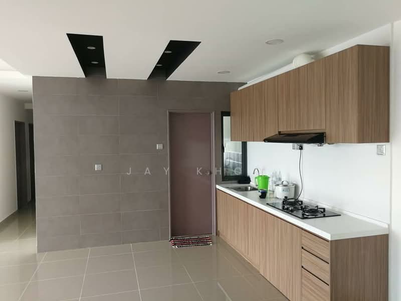Servis Apartment untuk Disewa di Amerin Residence - Jay Khoo - Kitchen - PropertyGuru.com.my