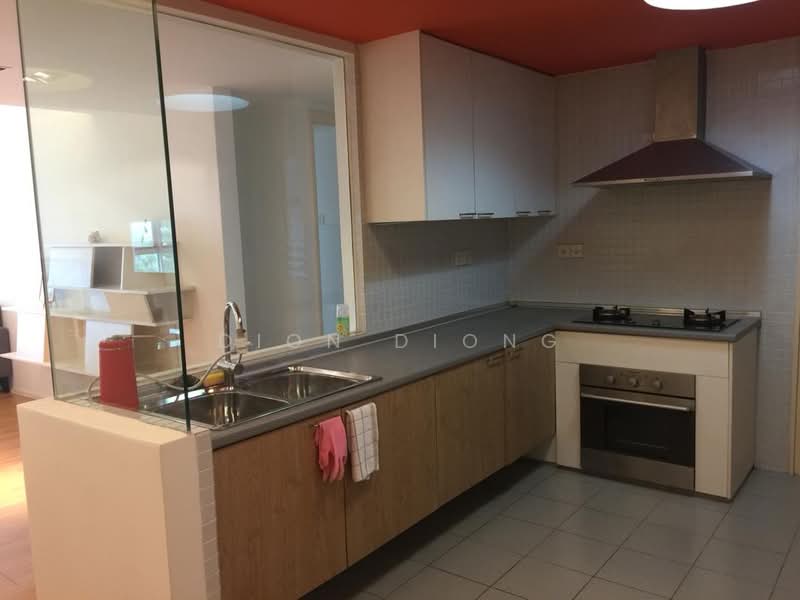Kediaman Servis untuk Dijual di i-Zen @ Kiara 1 - Dion Diong - Kitchen - PropertyGuru.com.my