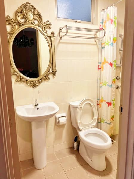 Servis Apartment untuk Disewa di Birch Plaza - Jinelle Ong - Bathroom - PropertyGuru.com.my