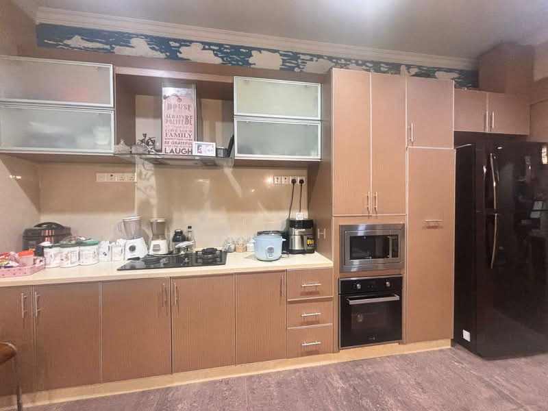 Semi-Detached House for Sale in Ampang Jaya (Ampang) - Hamizah . - Kitchen - PropertyGuru.com.my