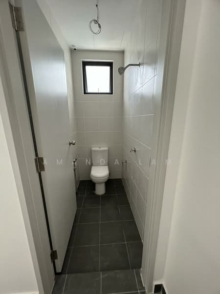 Kedai / Pejabat untuk Disewa di Bandar Cassia (Batu Kawan) - Amanda Lam - Bathroom - PropertyGuru.com.my