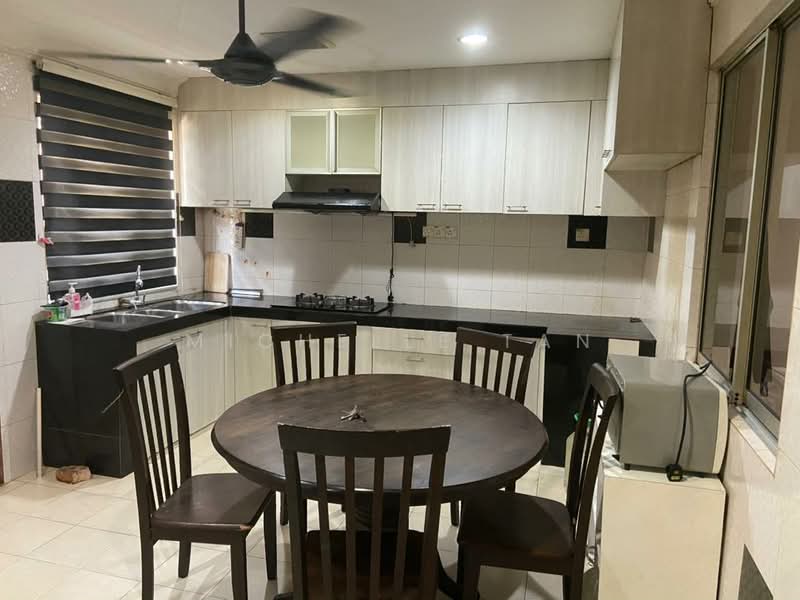 1-storey Terraced House for Sale in Taman Sri Buloh (Sungai Buloh) - Michelle Tan - Kitchen - PropertyGuru.com.my