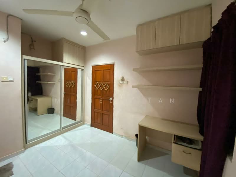 1-storey Terraced House for Sale in Taman Sri Buloh (Sungai Buloh) - Michelle Tan - PropertyGuru.com.my