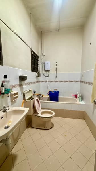 2-storey Terraced House for Sale in Taman Desa Cemerlang (Ulu Tiram) - JB Wendy - Bathroom - PropertyGuru.com.my