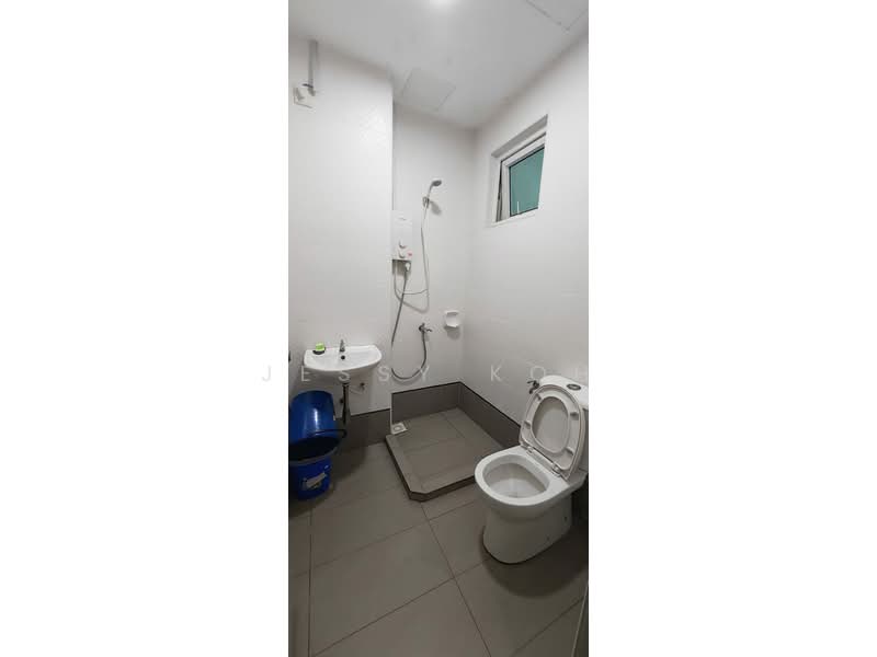 Service Residence for Rent at Seasons Amara Larkin - Jessy Koh - Bathroom - PropertyGuru.com.my