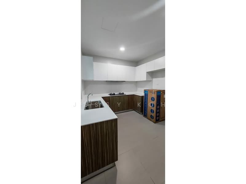 Service Residence for Rent at Seasons Amara Larkin - Jessy Koh - Kitchen - PropertyGuru.com.my