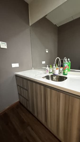 Office for Rent in KLCC (KL City Centre) - Queena Tang - Interior - PropertyGuru.com.my