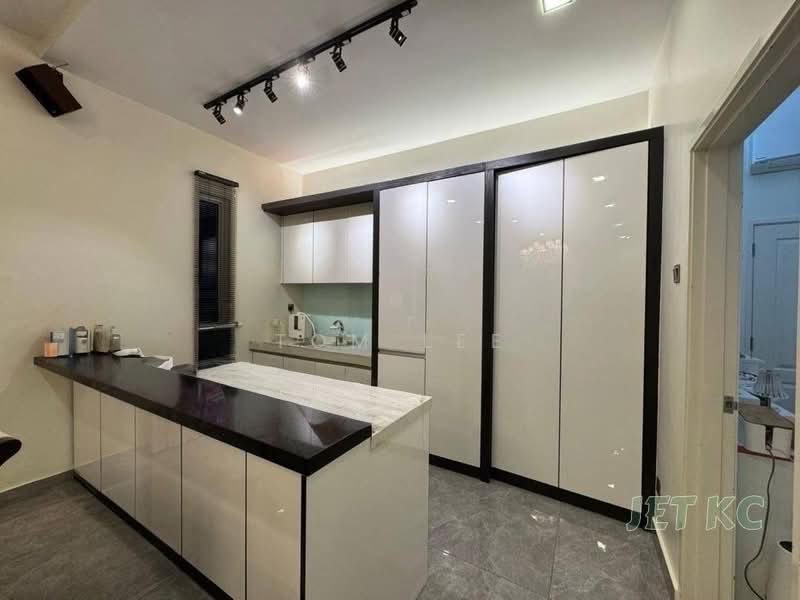 Semi-Detached House for Sale in Ambang Botanic 2 (Klang) - Tom Lee - Kitchen - PropertyGuru.com.my
