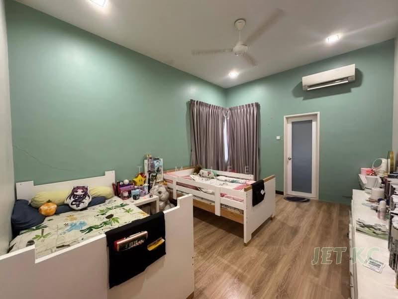 Semi-Detached House for Sale in Ambang Botanic 2 (Klang) - Tom Lee - Bedroom - PropertyGuru.com.my