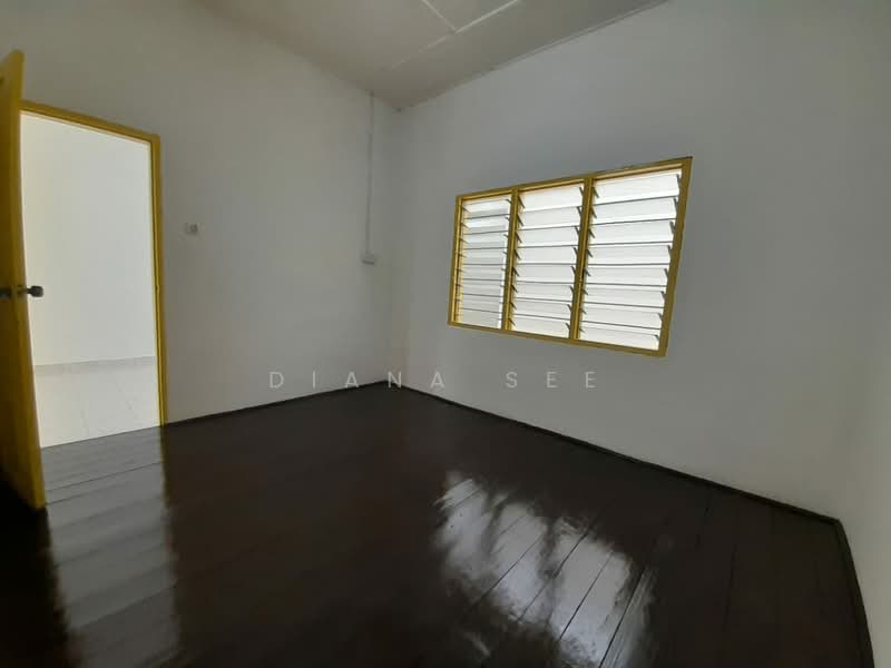 1-storey Terraced House for Sale in Port Klang (Pelabuhan Klang) (Selangor) - Diana See - Interior - PropertyGuru.com.my