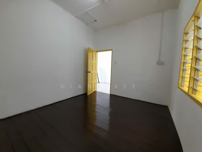 1-storey Terraced House for Sale in Port Klang (Pelabuhan Klang) (Selangor) - Diana See - Interior - PropertyGuru.com.my