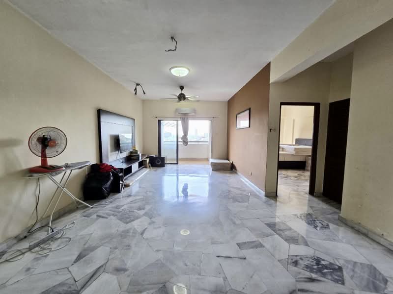 Condominium for Sale at Sri Alam Condominium - Azmi . - Living Room - PropertyGuru.com.my