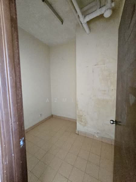 Condominium for Sale at Sri Alam Condominium - Azmi . - Interior - PropertyGuru.com.my