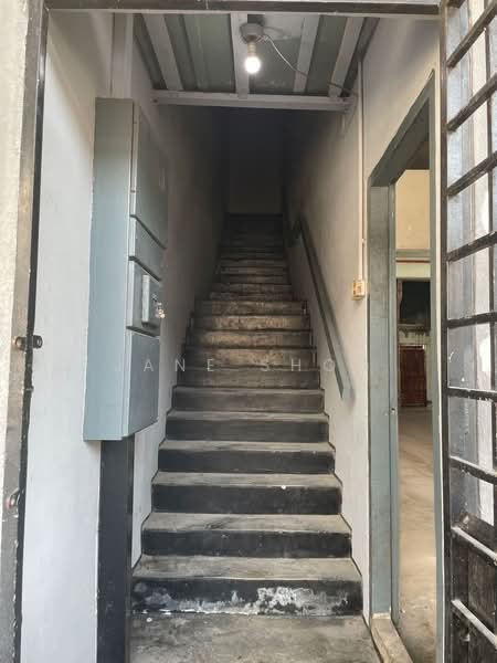 Kilang untuk Disewa di Jalan Klang Lama (Old Klang Road) (Kuala Lumpur) - Jane Shoo - Entrance - PropertyGuru.com.my