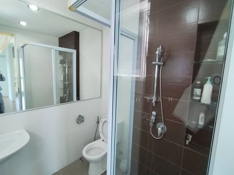 Condominium for Sale at Bayu Ferringhi Condominiums - Vivien Cheah - Bathroom - PropertyGuru.com.my