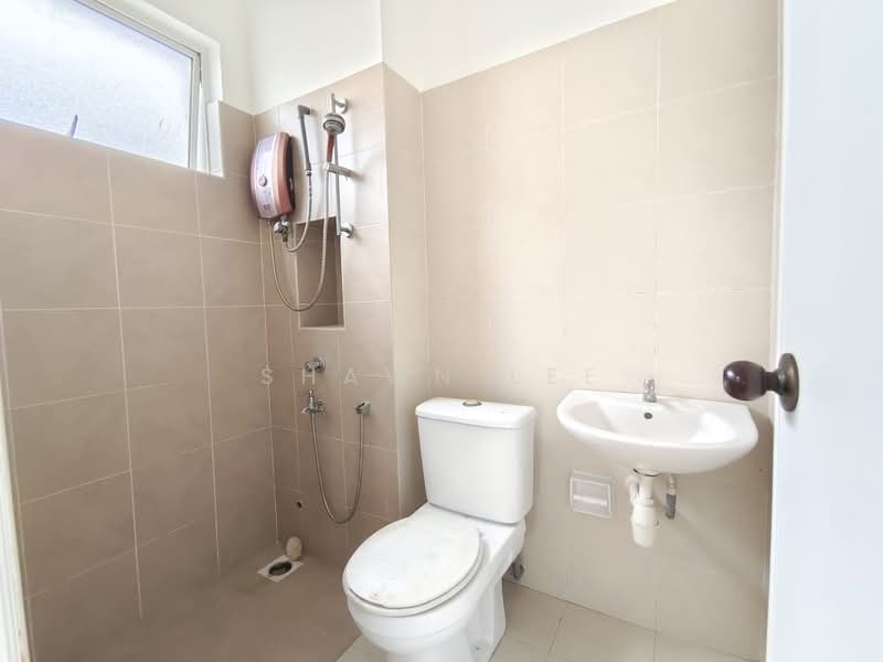 Rumah Berkembar untuk Disewa di Iskandar Puteri (Nusajaya) (Johor) - Shawn Lee - Bathroom - PropertyGuru.com.my