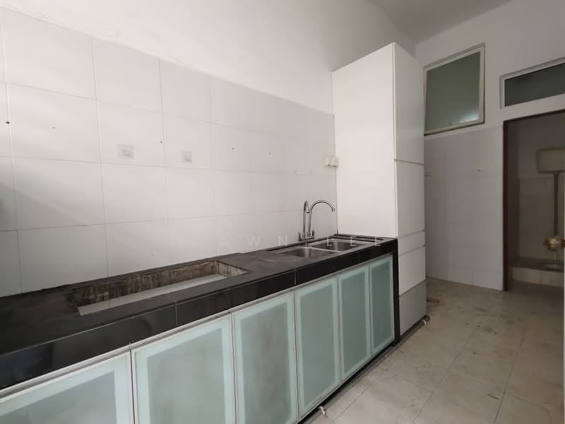 Rumah Berkembar untuk Disewa di Iskandar Puteri (Nusajaya) (Johor) - Shawn Lee - Kitchen - PropertyGuru.com.my
