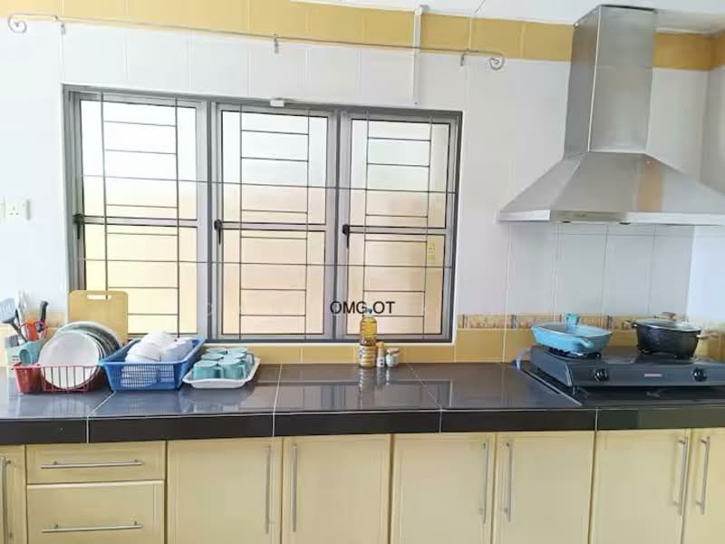 Semi-Detached House for Sale in Bandar Botanic (Klang) - Daniel Kok - Kitchen - PropertyGuru.com.my