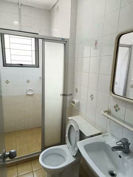 Semi-Detached House for Sale in Bandar Botanic (Klang) - Daniel Kok - Bathroom - PropertyGuru.com.my