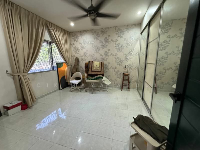 2-storey Terraced House for Sale in Seksyen 5 Wangsa Maju (Wangsa Maju) - Cik Maya Abdul - Bedroom - PropertyGuru.com.my