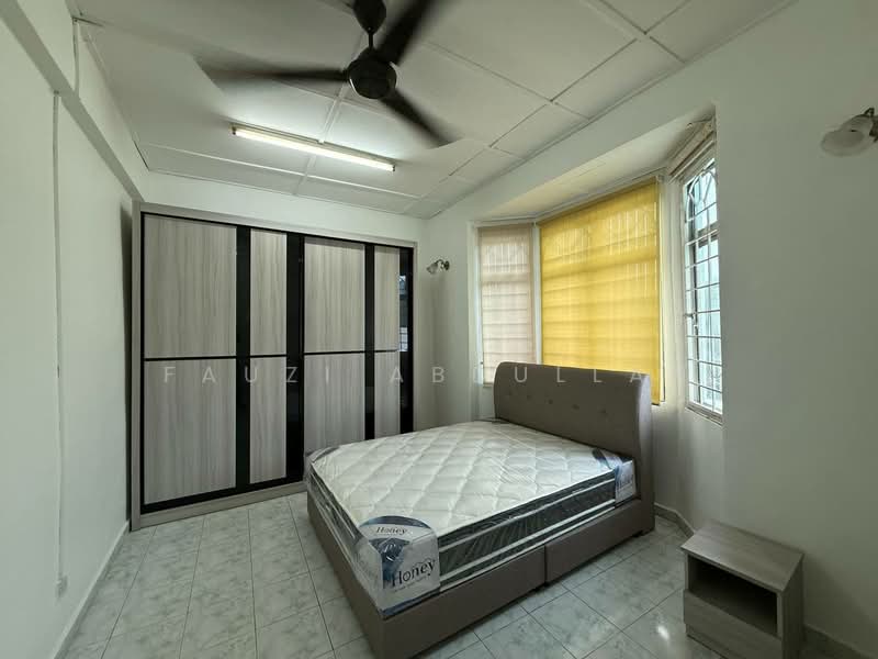 Terraced House for Sale at Taman Permai Jaya - Fauzi Abdullah - Bedroom - PropertyGuru.com.my