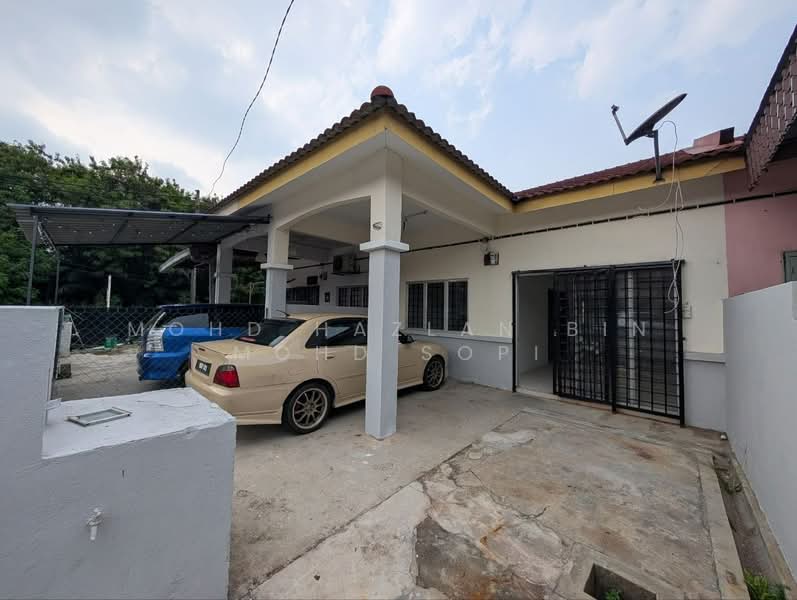 Rumah Teres 1 Tingkat untuk Dijual di Kapar (Selangor) - Mohd Hazlan bin Mohd Sopi - Exterior - PropertyGuru.com.my