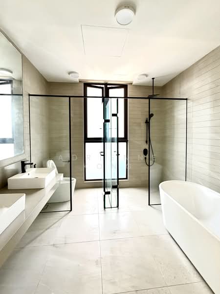 Condominium for Sale at BON KIARA - Adrienne Kong - Bathroom - PropertyGuru.com.my