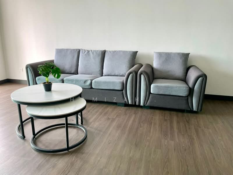 Kondominium untuk Disewa di Vista Bangi - Hamizah . - Living Room - PropertyGuru.com.my