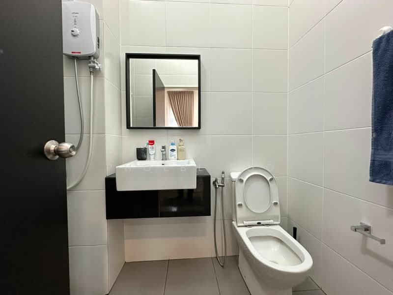 Rumah Teres 2 Tingkat untuk Disewa di Iskandar Puteri (Nusajaya) (Johor) - Phoebe Foo - Bathroom - PropertyGuru.com.my