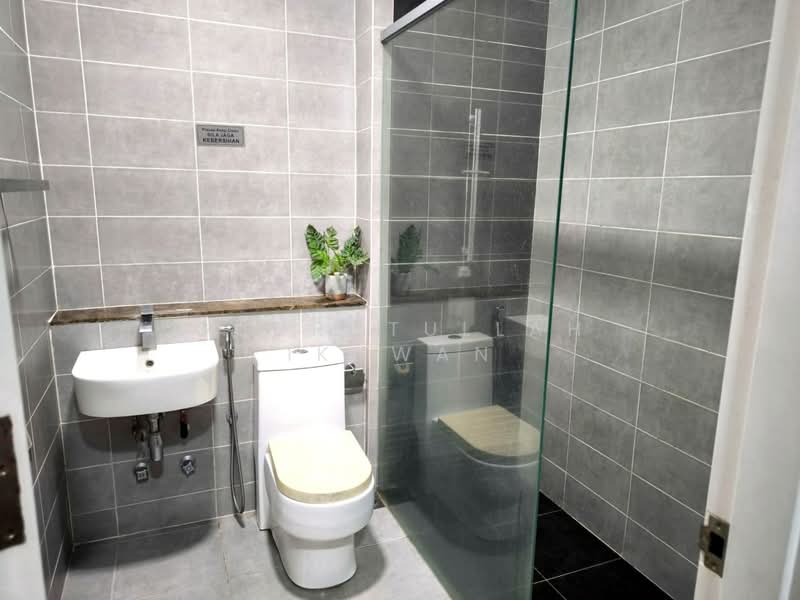 Rumah Teres 2 Tingkat untuk Dijual di Cyberjaya (Selangor) - Gudrotullah Ikhwan - Bathroom - PropertyGuru.com.my