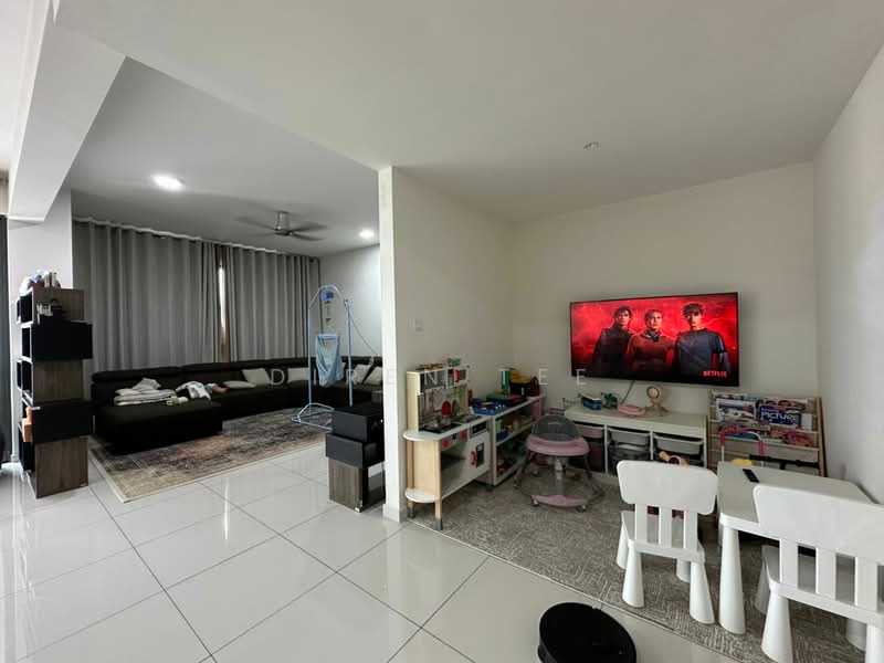 For Sale - Infiniti 3 Residences