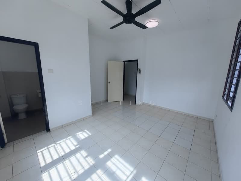 2-storey Terraced House for Sale in Kempas (Johor Bahru) - Shi Ting - Interior - PropertyGuru.com.my