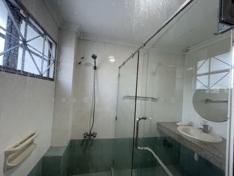 Rumah Teres untuk Dijual di Desa Sri Hartamas (Sri Hartamas) - Tracey Chang - Bathroom - PropertyGuru.com.my