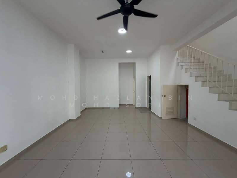2-storey Terraced House for Sale in Eco Grandeur (Puncak Alam) - Mohd Hazlan bin Mohd Sopi - Living Room - PropertyGuru.com.my