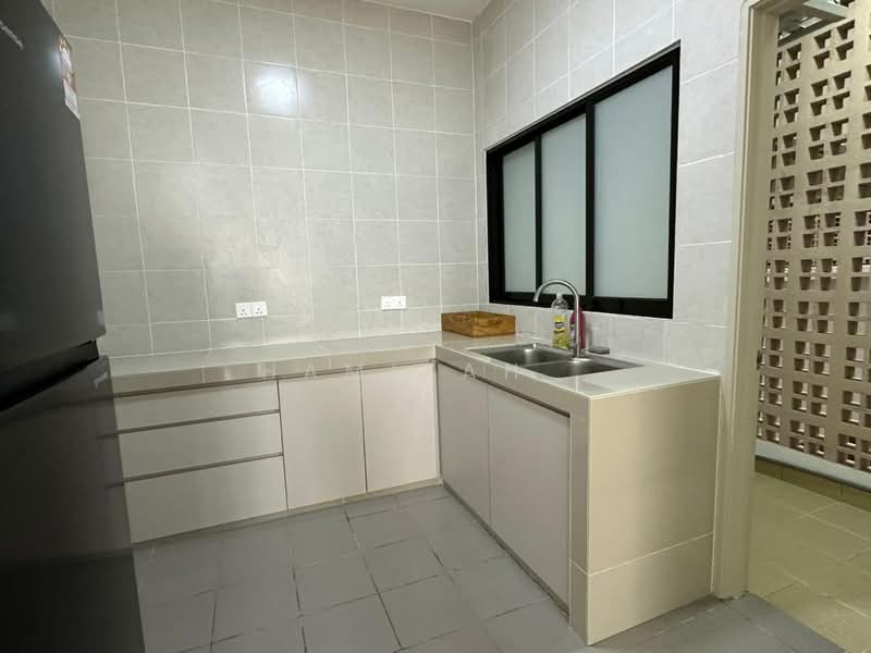 Condominium for Rent at Condominium Akasia Bukit Jalil - Hamizah . - Kitchen - PropertyGuru.com.my