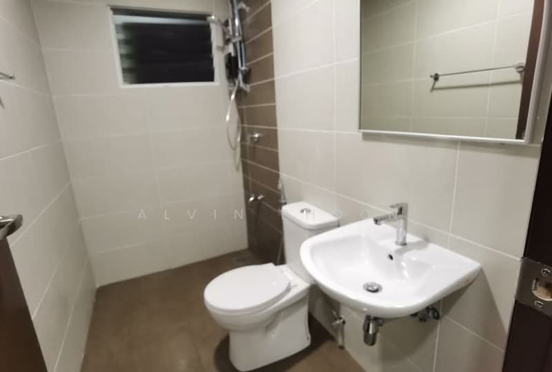 Condominium for Rent at Paraiso Residence @ The Earth - Alvin Phoon - Bathroom - PropertyGuru.com.my