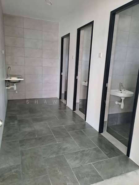 Factory for Rent in Kampung Bukit Kapar (Kapar) - Shawn Seow - Bathroom - PropertyGuru.com.my